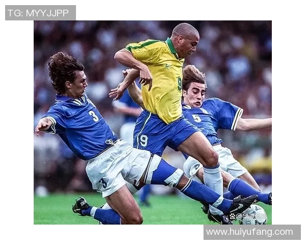 历届十大足球球星综合排名盘点 与时代巨星的辉煌传奇