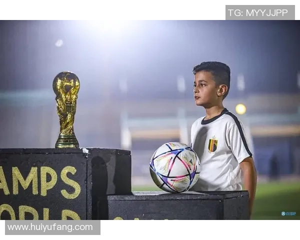 足球马尾球星赛场英姿展现激情与力量激励无数年轻人追逐梦想