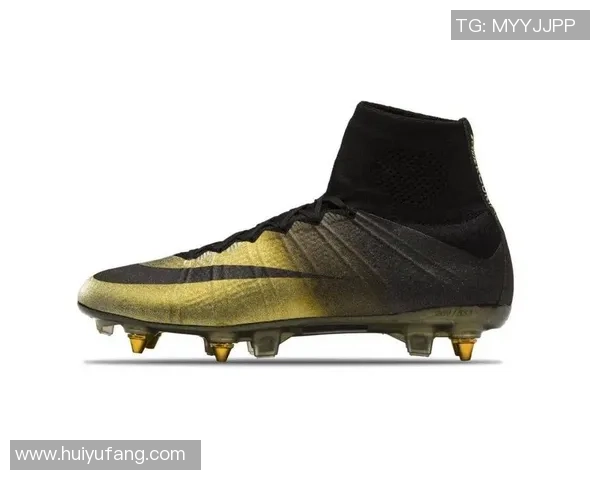 刺客球星足球鞋全方位展示 足下风采尽显精彩设计